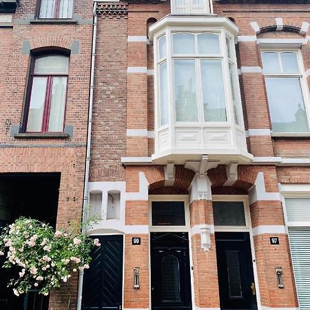Bed and Breakfast Ninet7 Тилбург Экстерьер фото