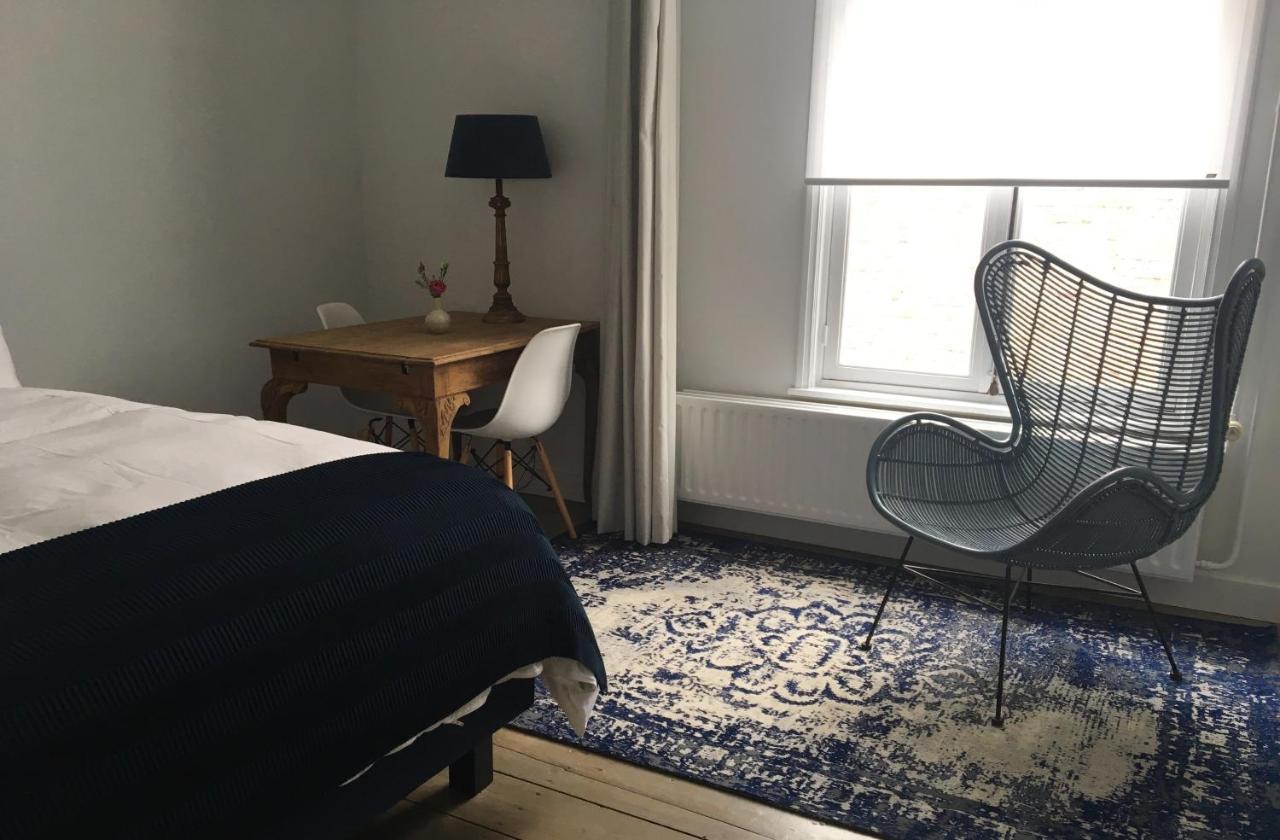 Bed and Breakfast Ninet7 Тилбург Экстерьер фото